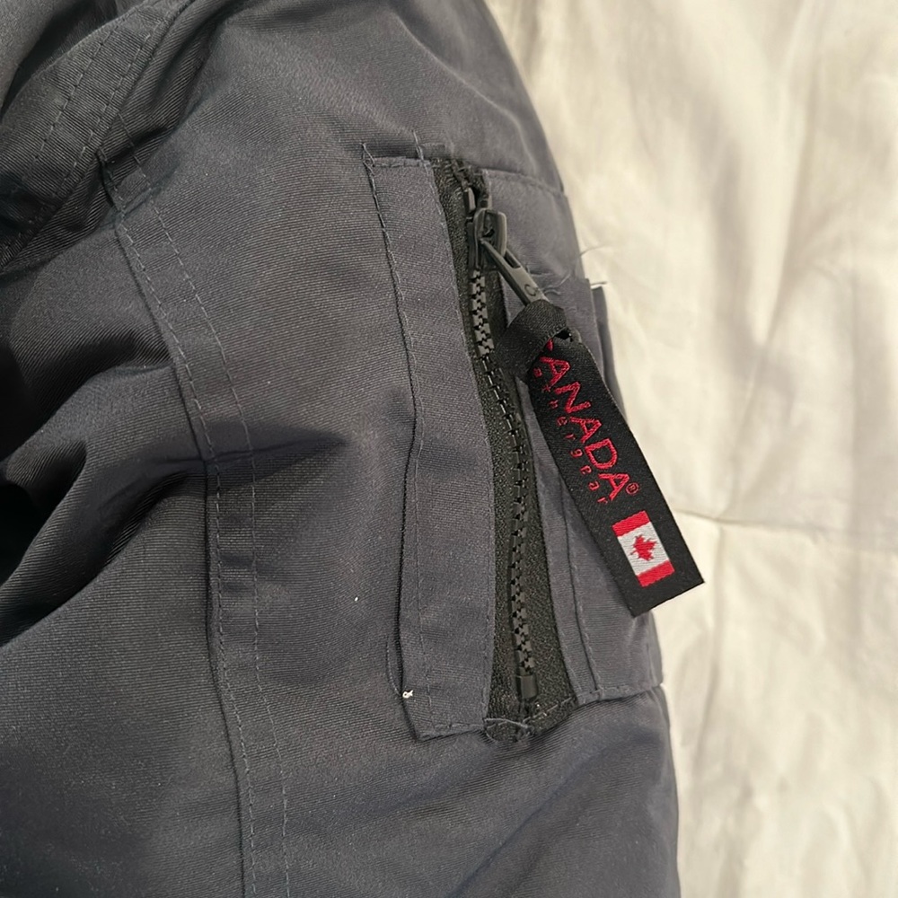 Winter jacket - Picture 6 of 9